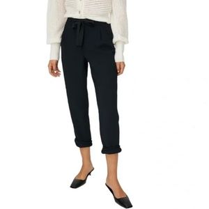 Aritzia Wilfred Allant Cropped Pant Black Crepe Sz 6